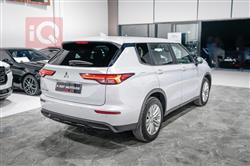 ميتسوبيشي اوتلاندر